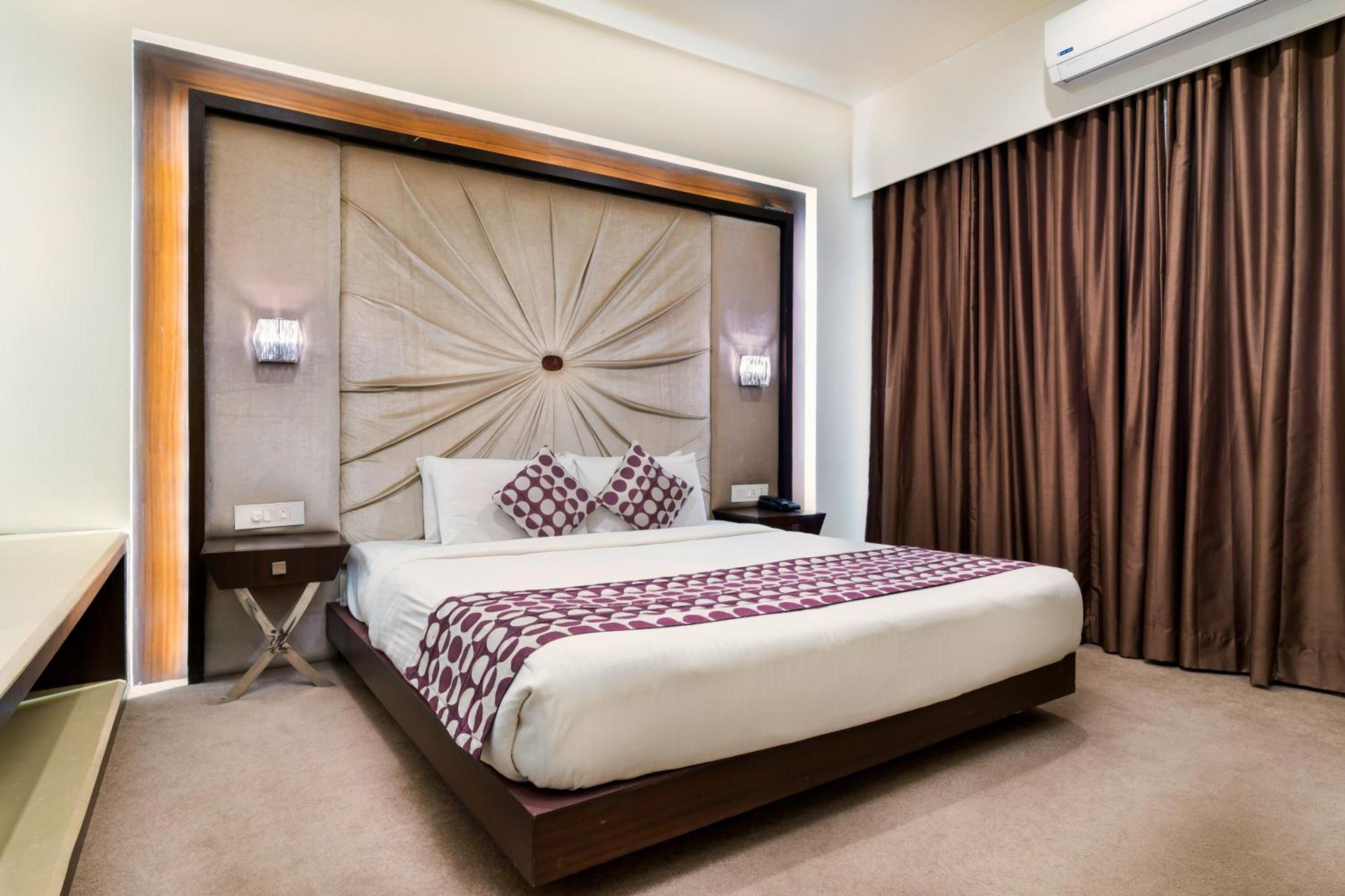 Hotel Ambience Plaza Jmd - Delhi Airport Nowe Delhi Zewnętrze zdjęcie